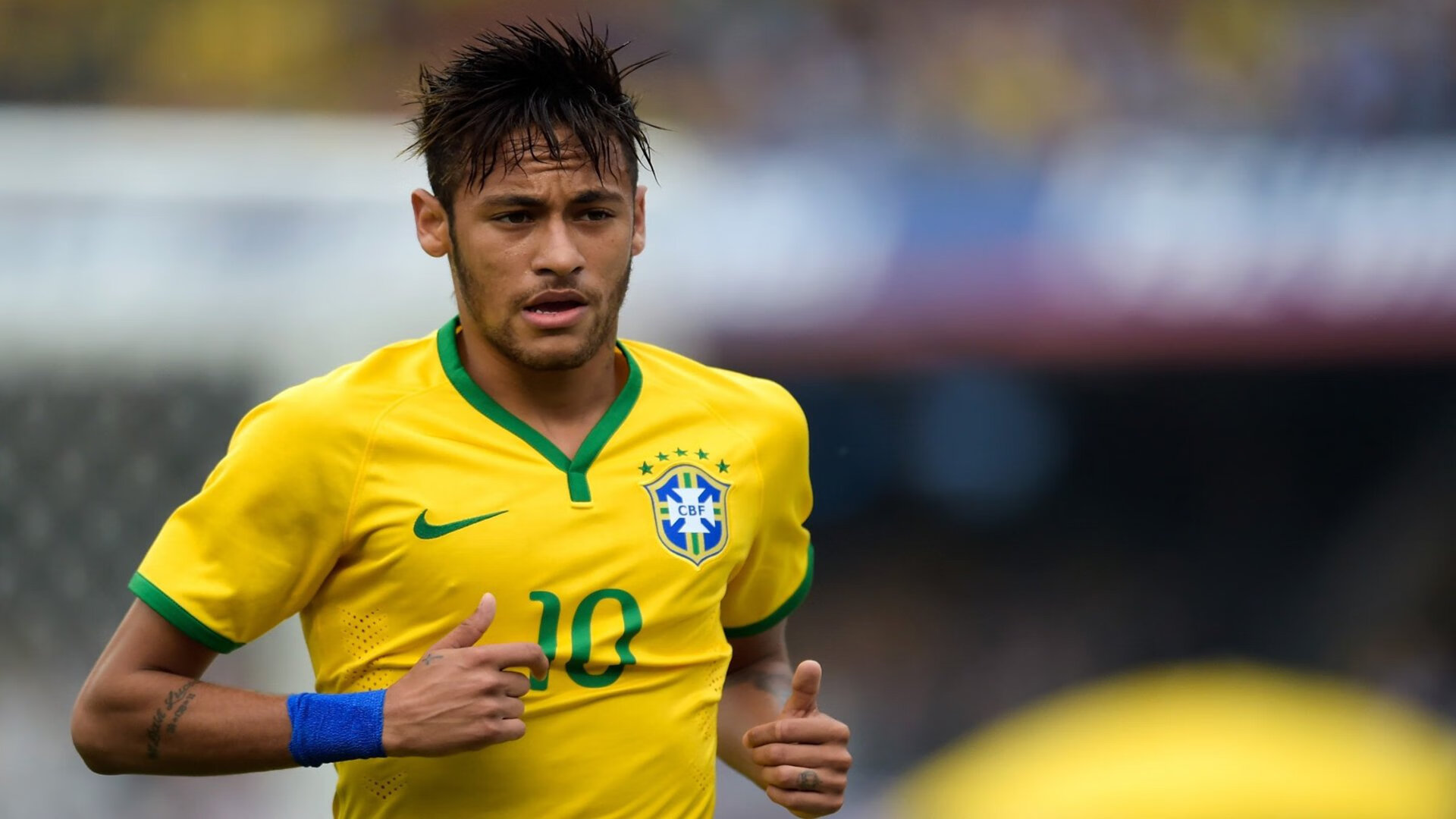 各国队伍频频在国际比赛中逆转获胜,展现良好的竞技状态,各国国家队