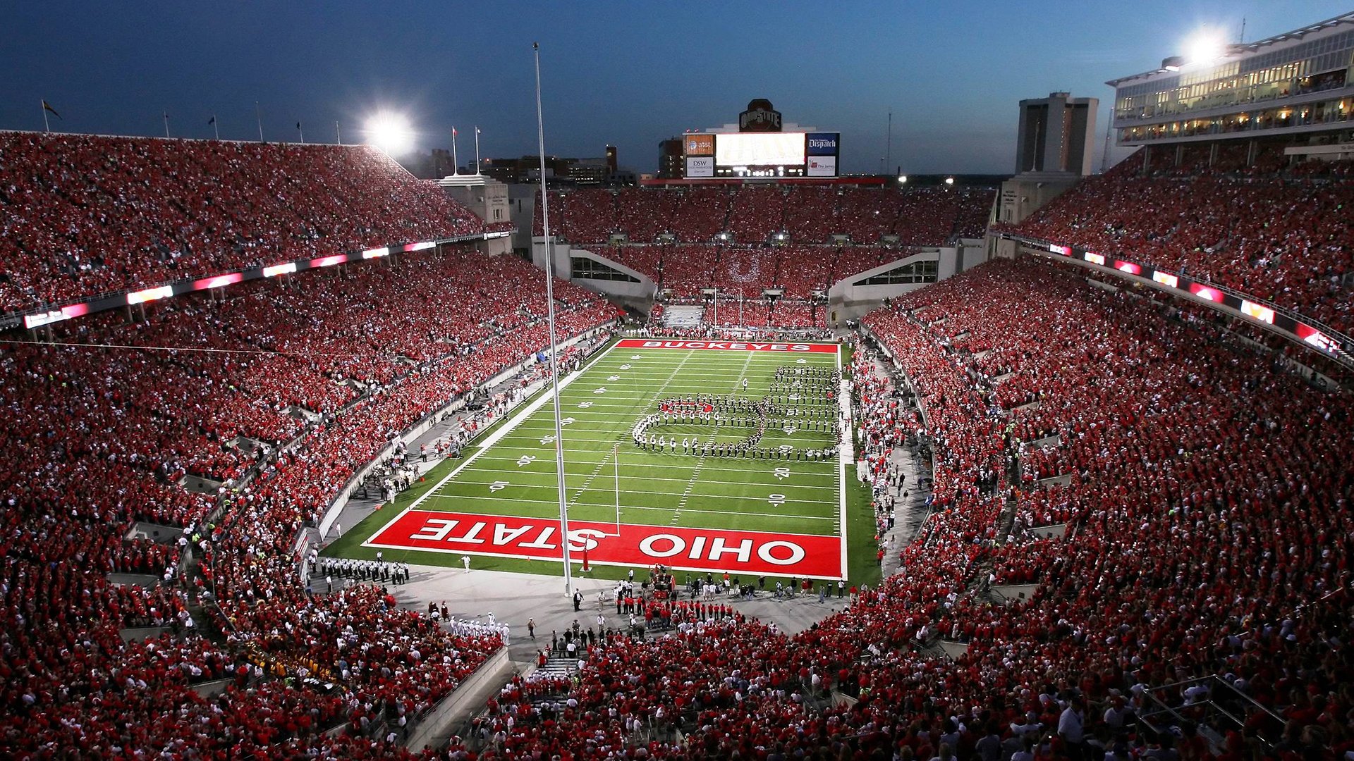 校园足球导入高频训练课程提升学生运动水平,足球如何走进学校课堂