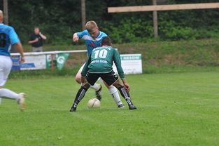 开云体育官网登入-欧洲杯巨星争锋：战术、技术双俱佳！，欧洲杯争冠